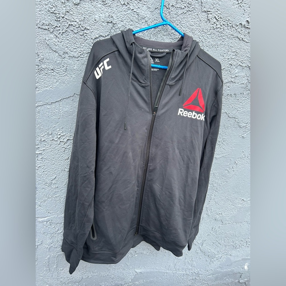 Ufc performance jacket NWT